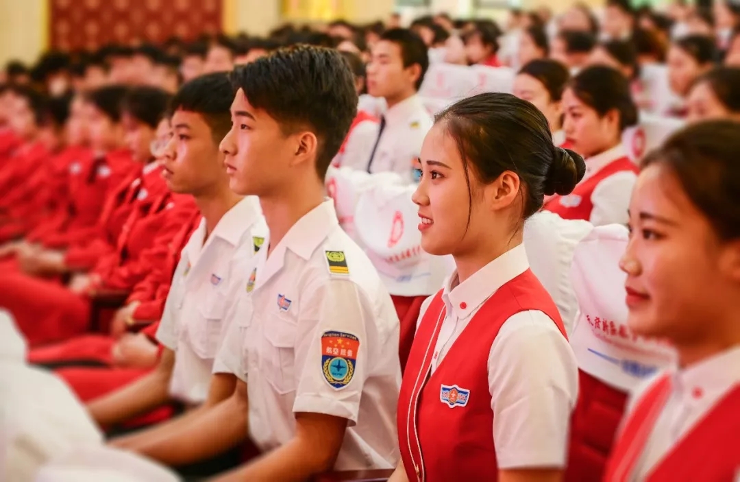 1558882749234910.jpg 640.webp (7).jpg