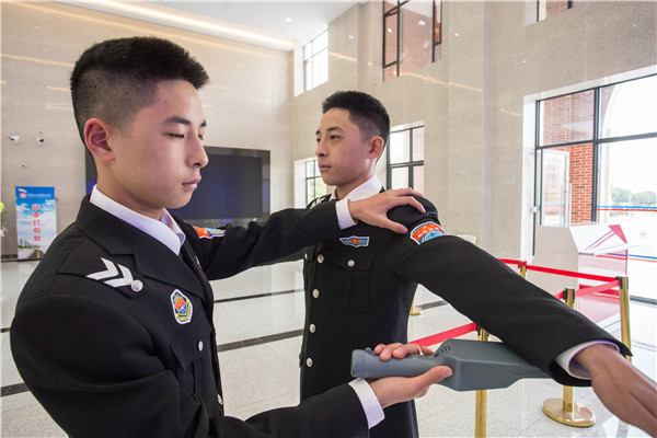 1576233065512508.jpg IMG_2776.jpg