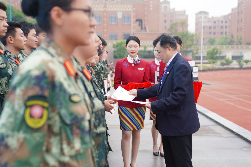 1618968860122180.jpg AB0E8A5DA0E2D6BE02A393E6FCA7A1A4~1.jpg