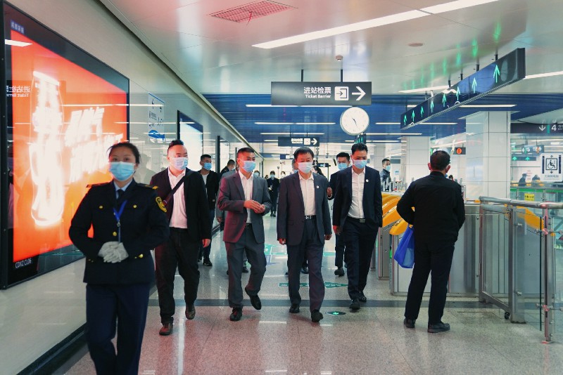 1634645159101658.jpg XCT09989_mh1634619510266~1.jpg